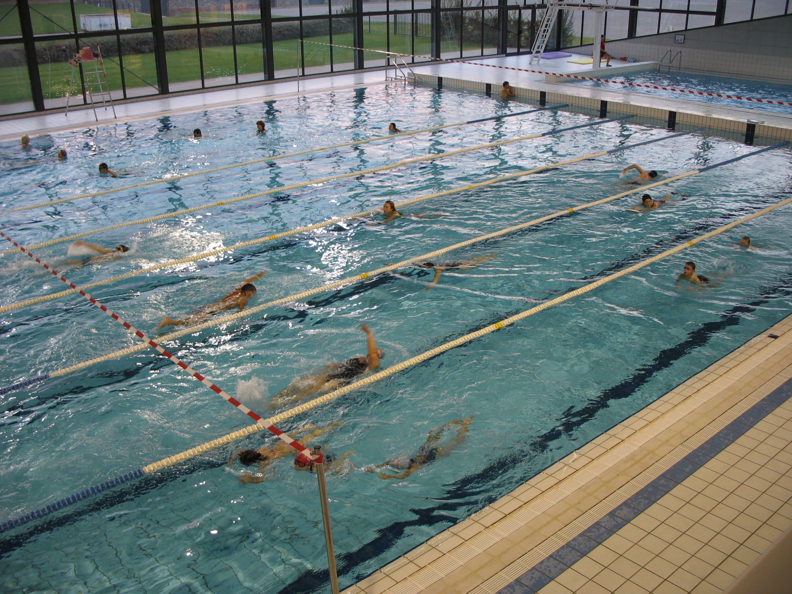 Bassin sportif de la cité de l'eau