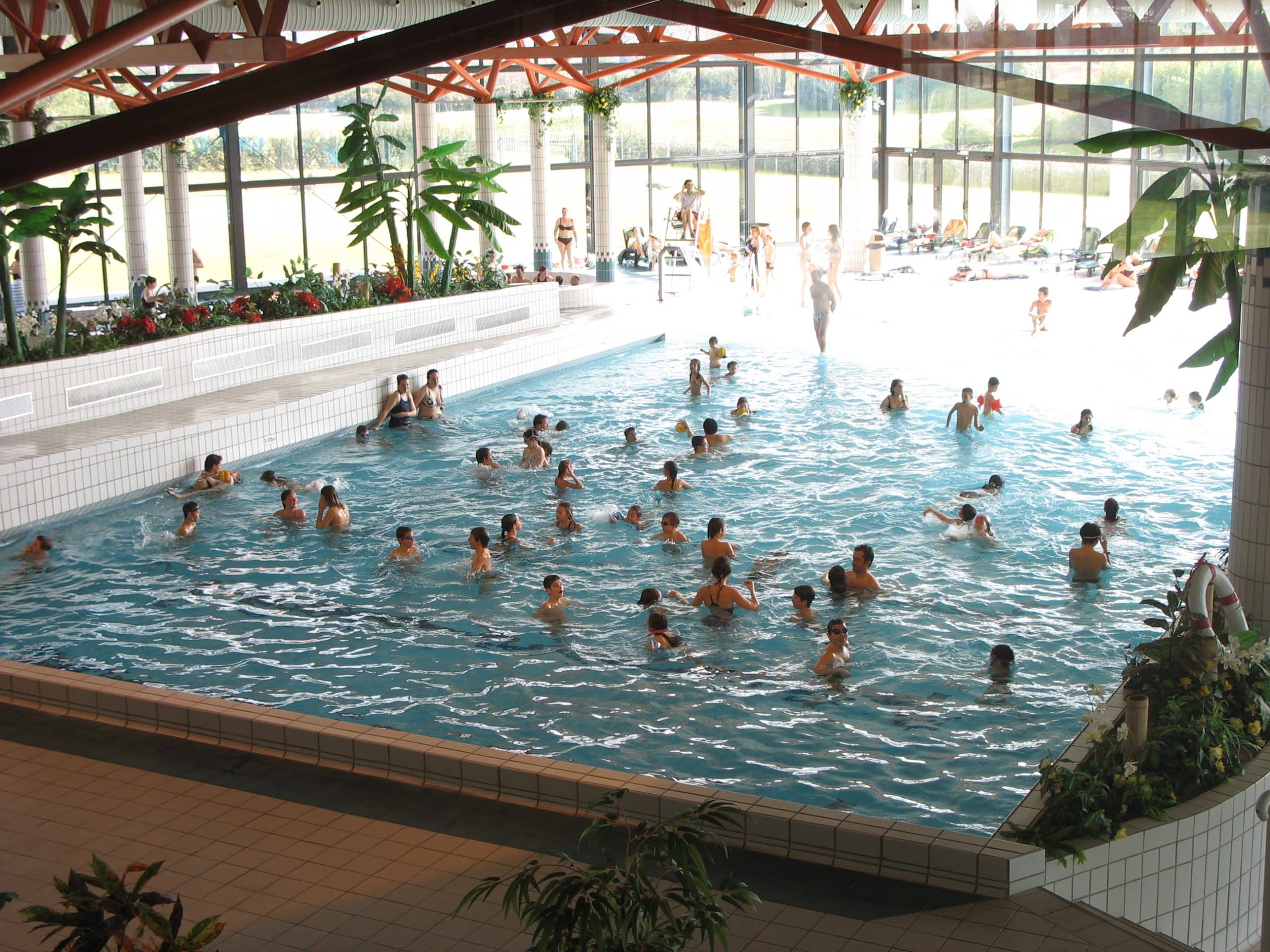 Piscine à vagues de la cité de l'eau